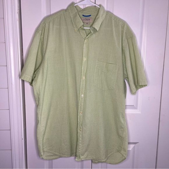 J. Crew Green White Striped Seersucker Button Up Size Large Short Sleeve Cotton - Picture 1 of 5